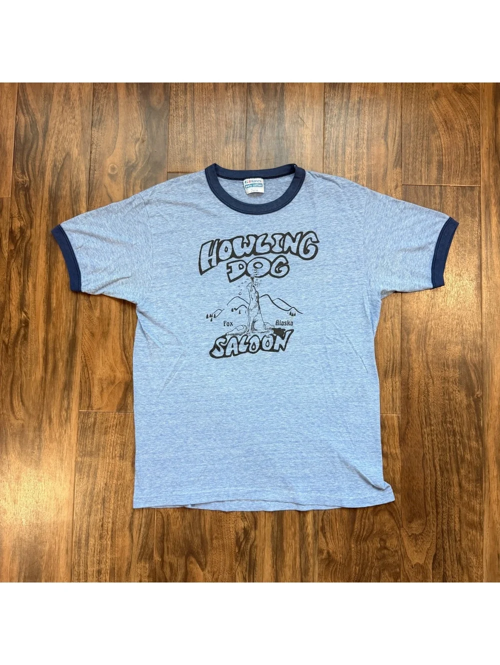 True Vintage 80s Howling Dog Saloon Alaska Ringer T Shirt L Blue Souvenir Beer